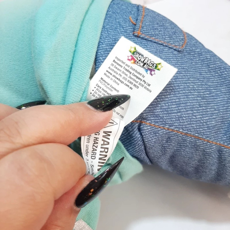 عروسک مینا از انیمیشن سینگ