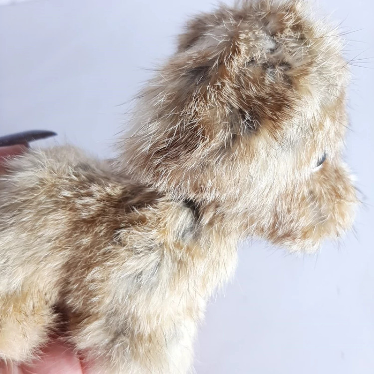 عروسک سگ با خز طبیعی آنتیک