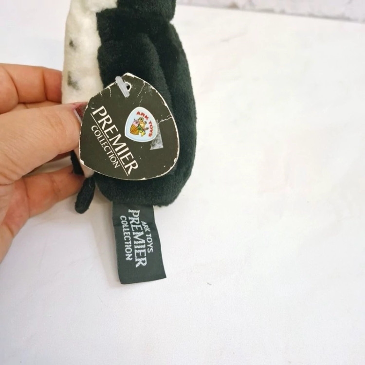 عروسک پنگوئن تگ دار خارجی