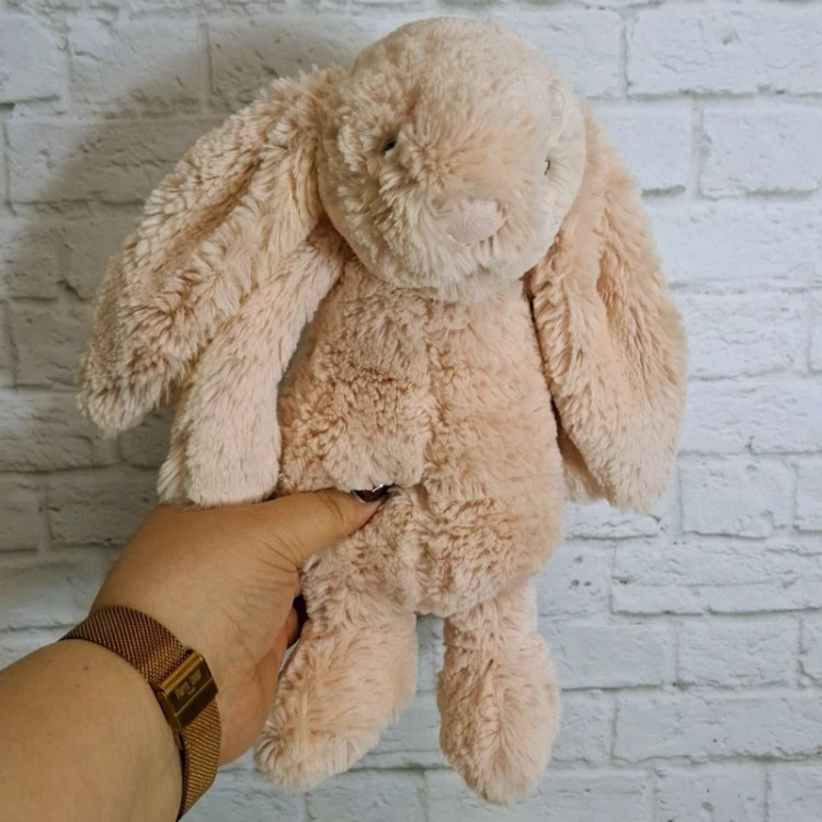 عروسک خرگوش صورتی جلی کت