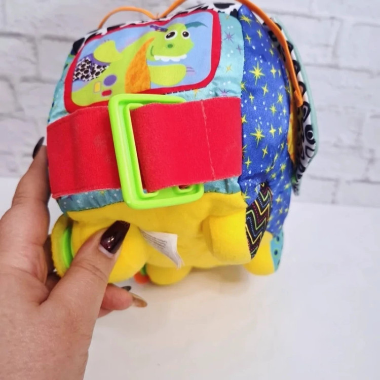 عروسک خارجی ماشین پارچه ای لاماز