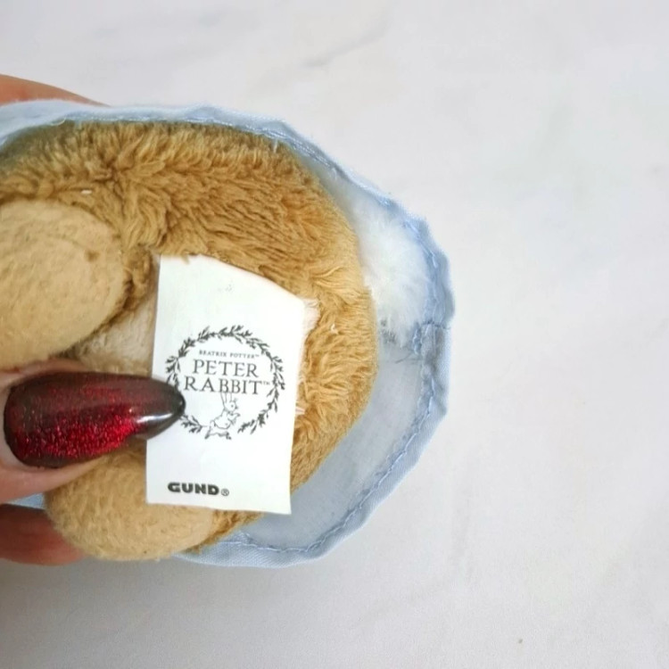 عروسک خارجی پیتر ربیت و مامانش