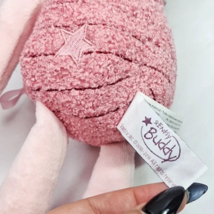 عروسک پیگلت دست چسبی دیزنی